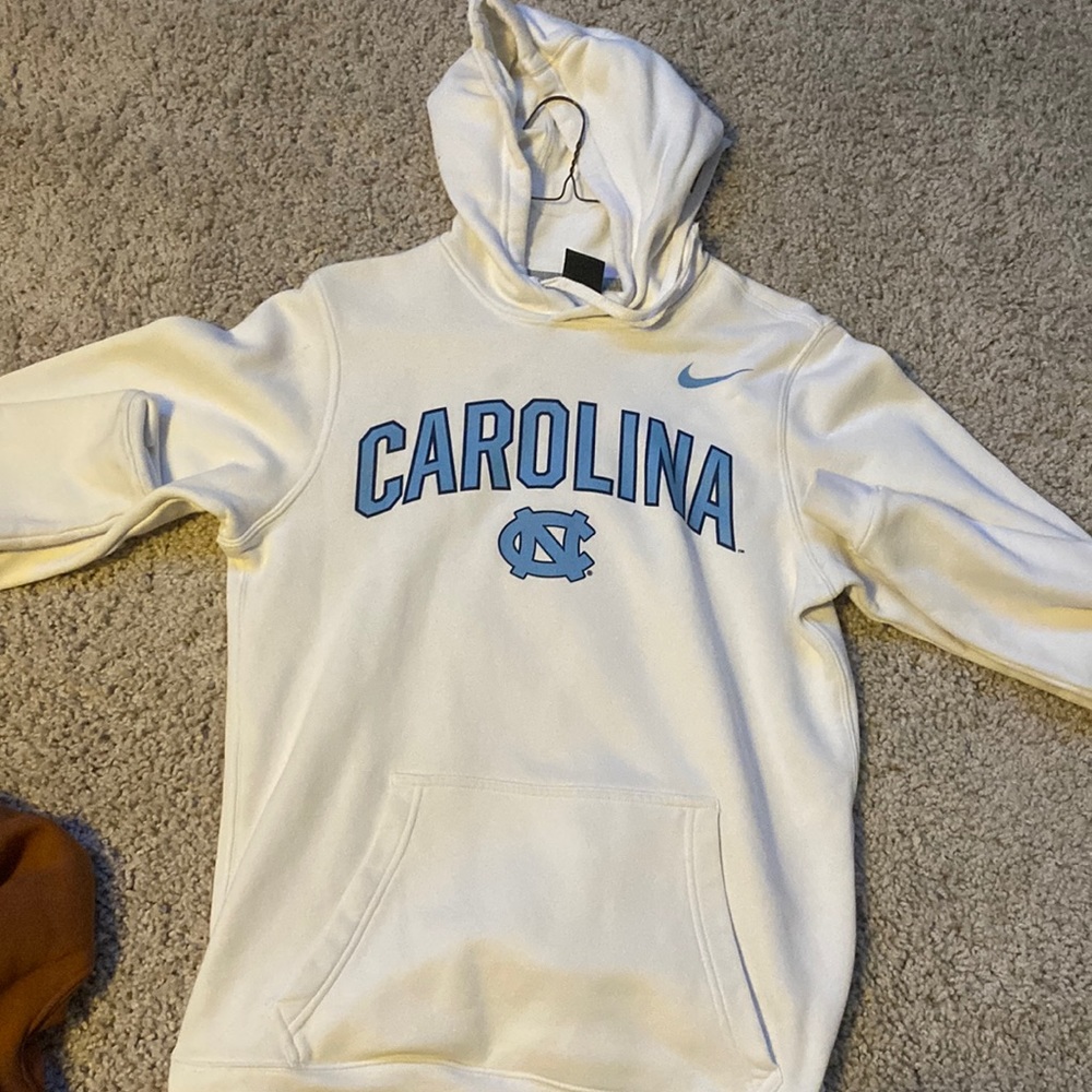 Tarheels hoodie Nike size small